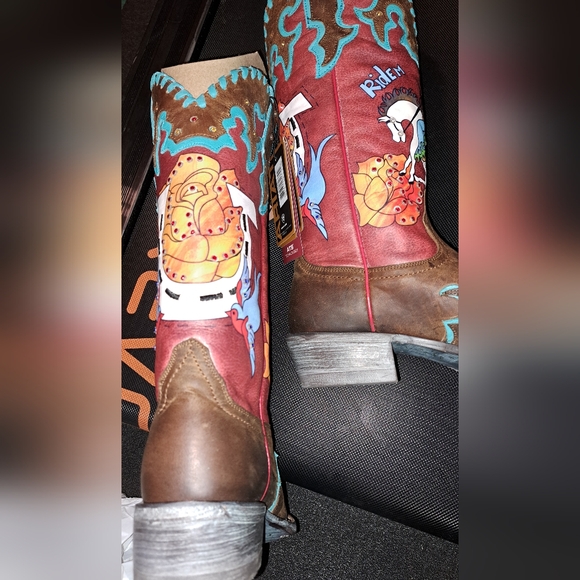 The Bronco Billie Ariat Quincy Boots size7. New. - Picture 3 of 5